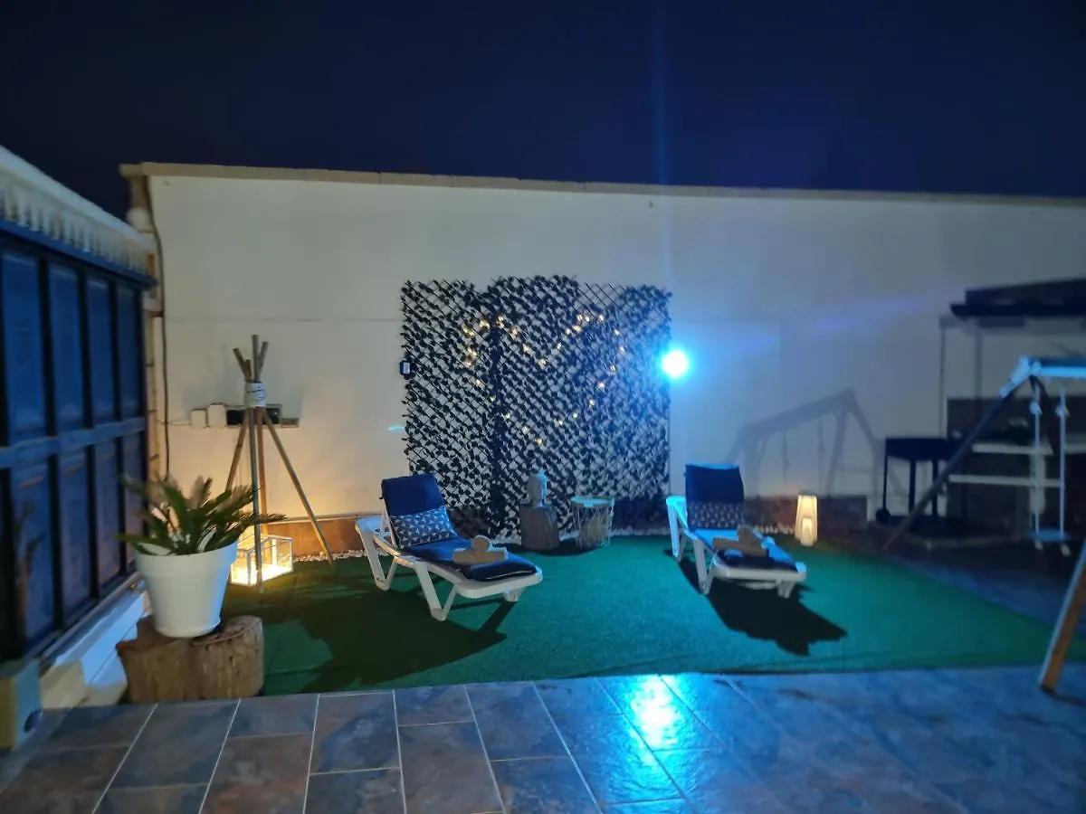 بيت للعطل فيلا Casa Olga أرونا
